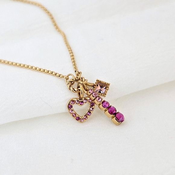 Gold Tone Dainty Twist Ring Pendant Pink Stone Charm Necklace - Picture 2 of 9